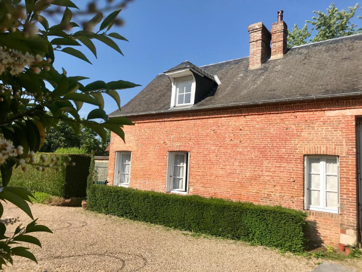 Gite De Mauxe Acquigny Buitenkant foto