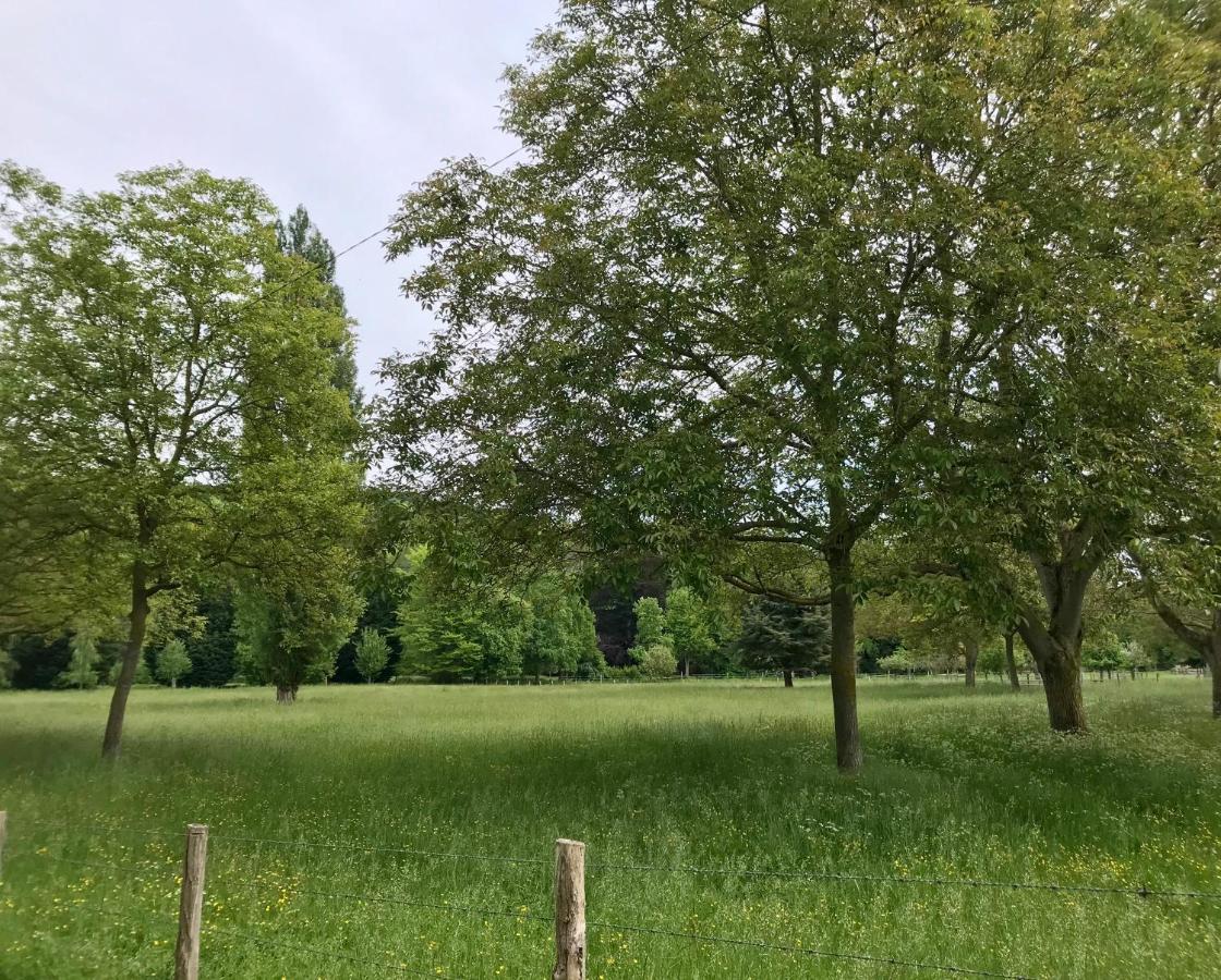 Gite De Mauxe Villa Acquigny Buitenkant foto