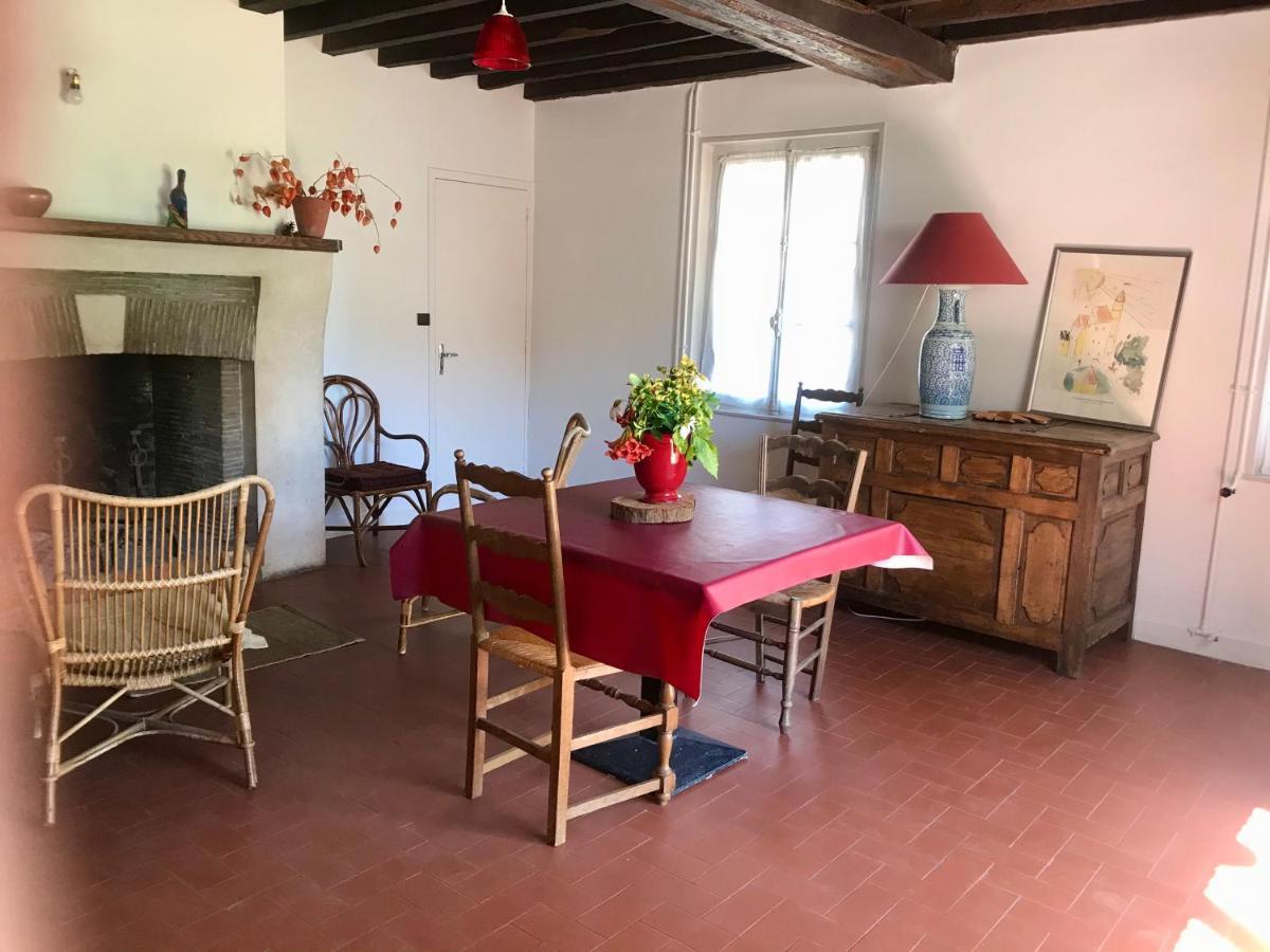 Gite De Mauxe Acquigny Buitenkant foto